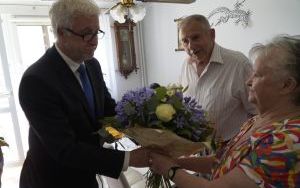 Państwo Piotrowscy świętują jubileusz 55-lecia pożycia małżeńskiego (4)