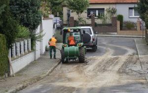 Służby miejskie porządkują ulice po weekendowych ulewach. Zebrał się Gminny Zespół Zarządzania Kryzysowego (11)