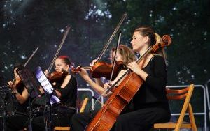 Kawałek powstańczej Warszawy w Raciborzu - koncert na zamku przeniósł nas w czasie (10)