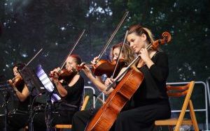 Kawałek powstańczej Warszawy w Raciborzu - koncert na zamku przeniósł nas w czasie (11)