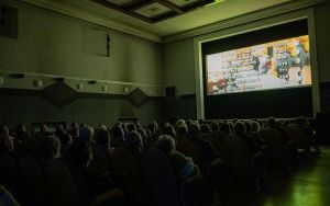 Prezydenci Raciborza stanęli razem na jednej scenie. Premiera filmu „Zarządcy Raciborza” już za nami (1)