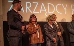 Prezydenci Raciborza stanęli razem na jednej scenie. Premiera filmu „Zarządcy Raciborza” już za nami (11)