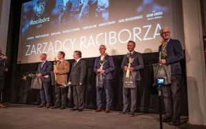 Prezydenci Raciborza stanęli razem na jednej scenie. Premiera filmu „Zarządcy Raciborza” już za nami (12)