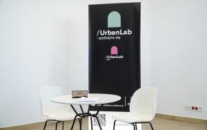 Podpisanie umowy na na podnajem lokalu użytkowego w Urban Lab (1)