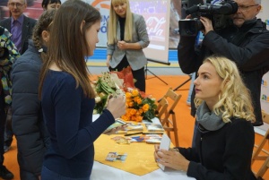 Justyna Świety powitana przez raciborską młodzież