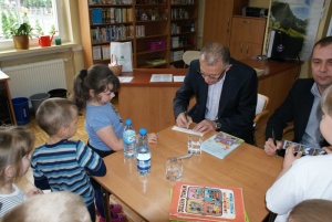 Prezydent czytał dzieciom ZSP nr 2